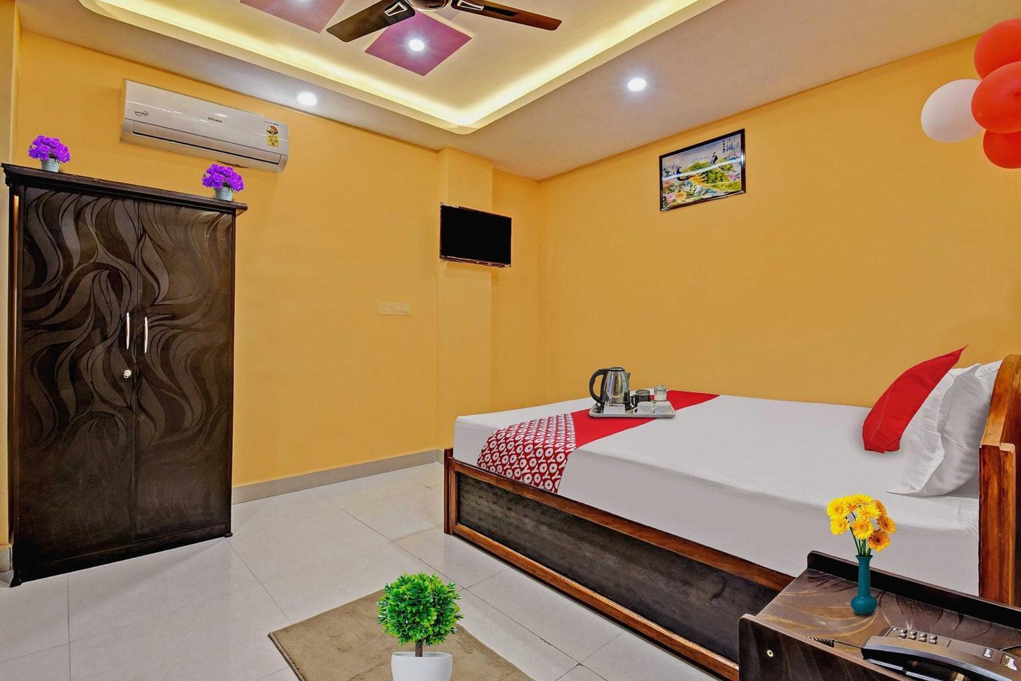 Hotel O Lotus Inn Danapur Екстериор снимка